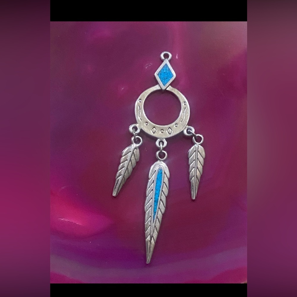 SW 92 Crushed Turquoise Silver Tone Pendant #9080